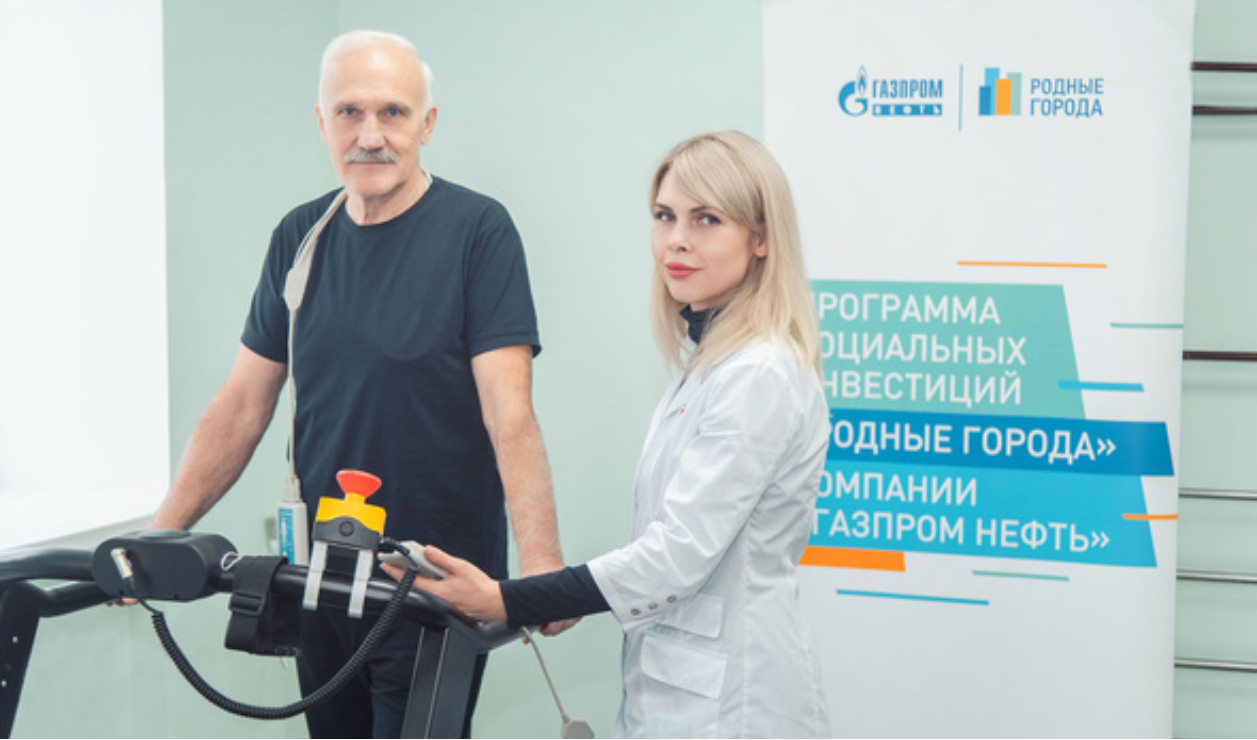 Комплекс «Мультитренер» установлен в Омском кардиодиспансере по программе «Родные города» Комплекс «Мультитренер» установлен в Омском кардиодиспансере по программе «Родные города»